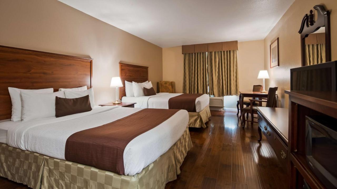 Best Western Plus John Jay Inn & Suites Palmdale Esterno foto